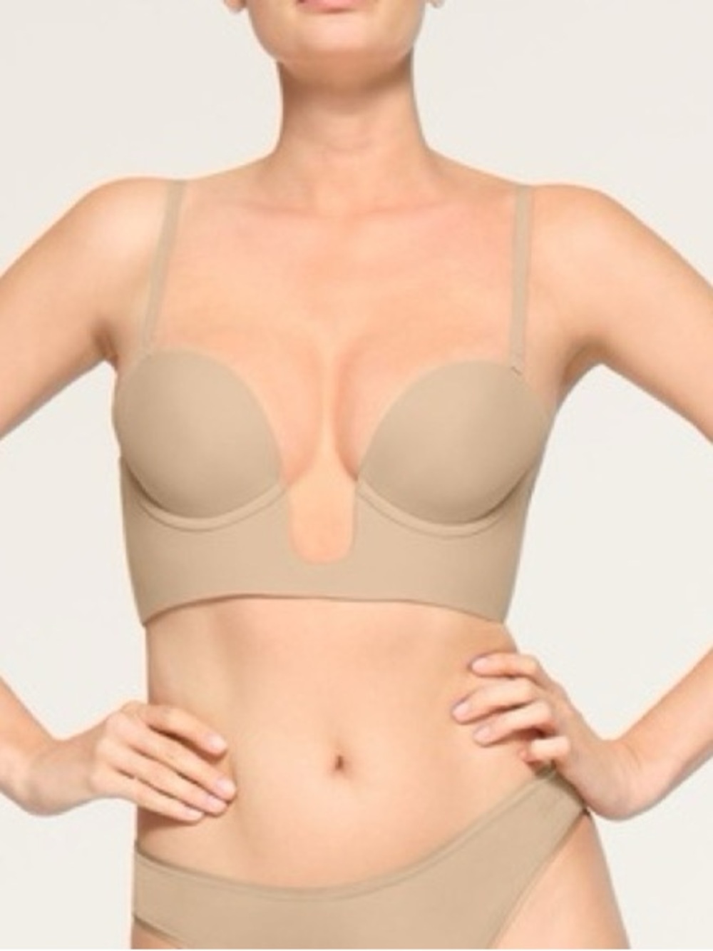 SKIMS Deep Plunge Shapewear Bra